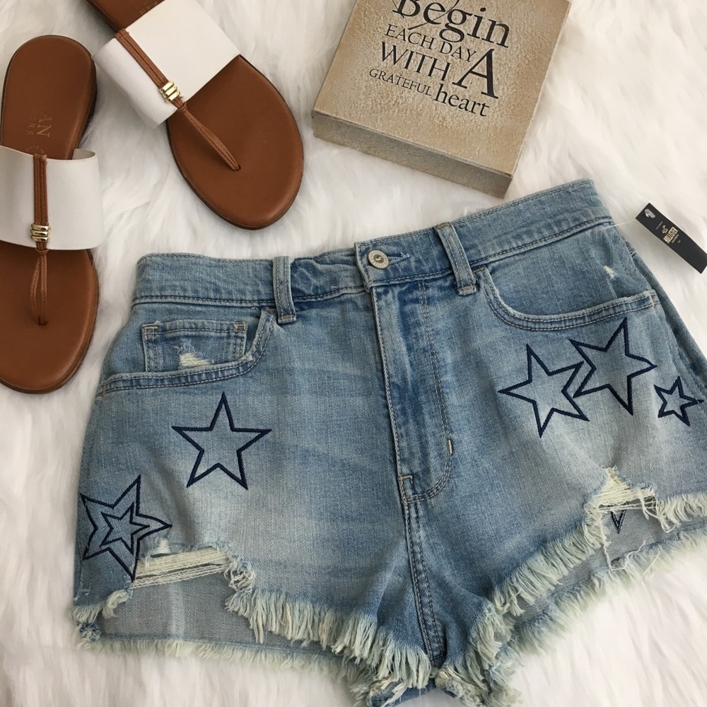 Hollister High Rise Embroidered Denim Shorts